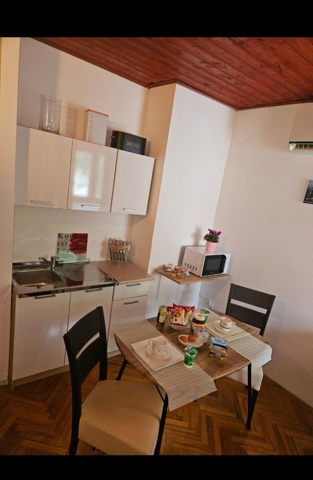" Bela" Room & Breakfast Icici Exterior photo